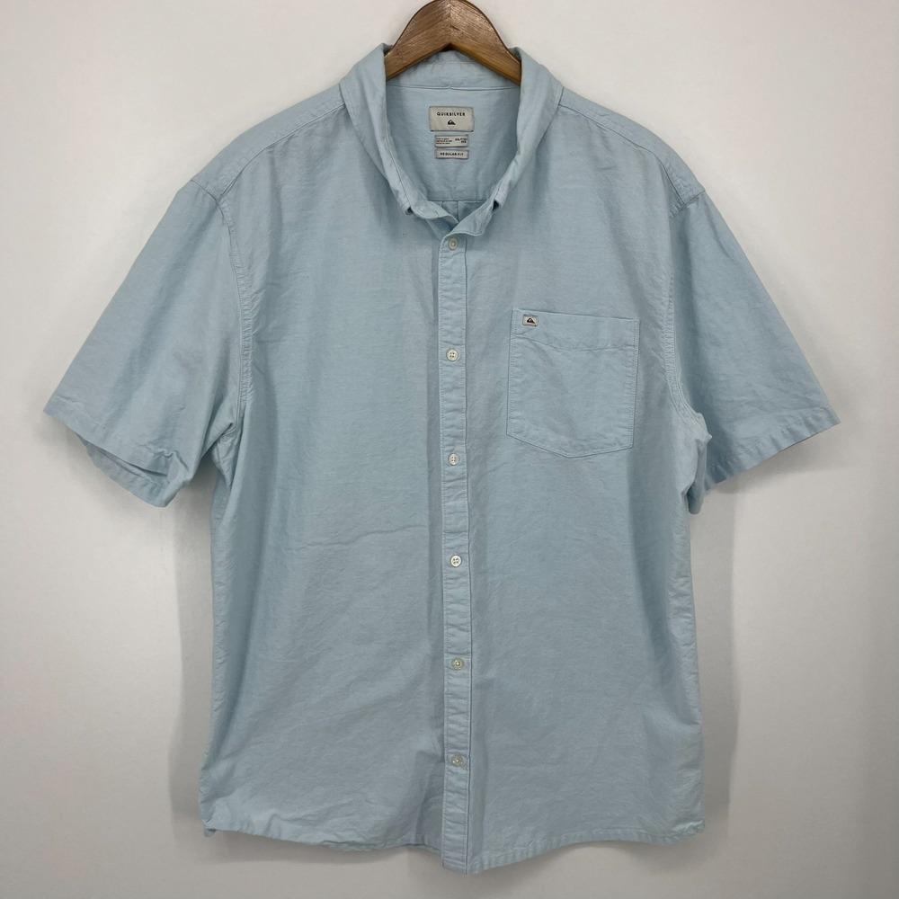Quiksilver Mens XXL Light Blue Short Sleeve Button Down Shirt Regular Fit Cotton
